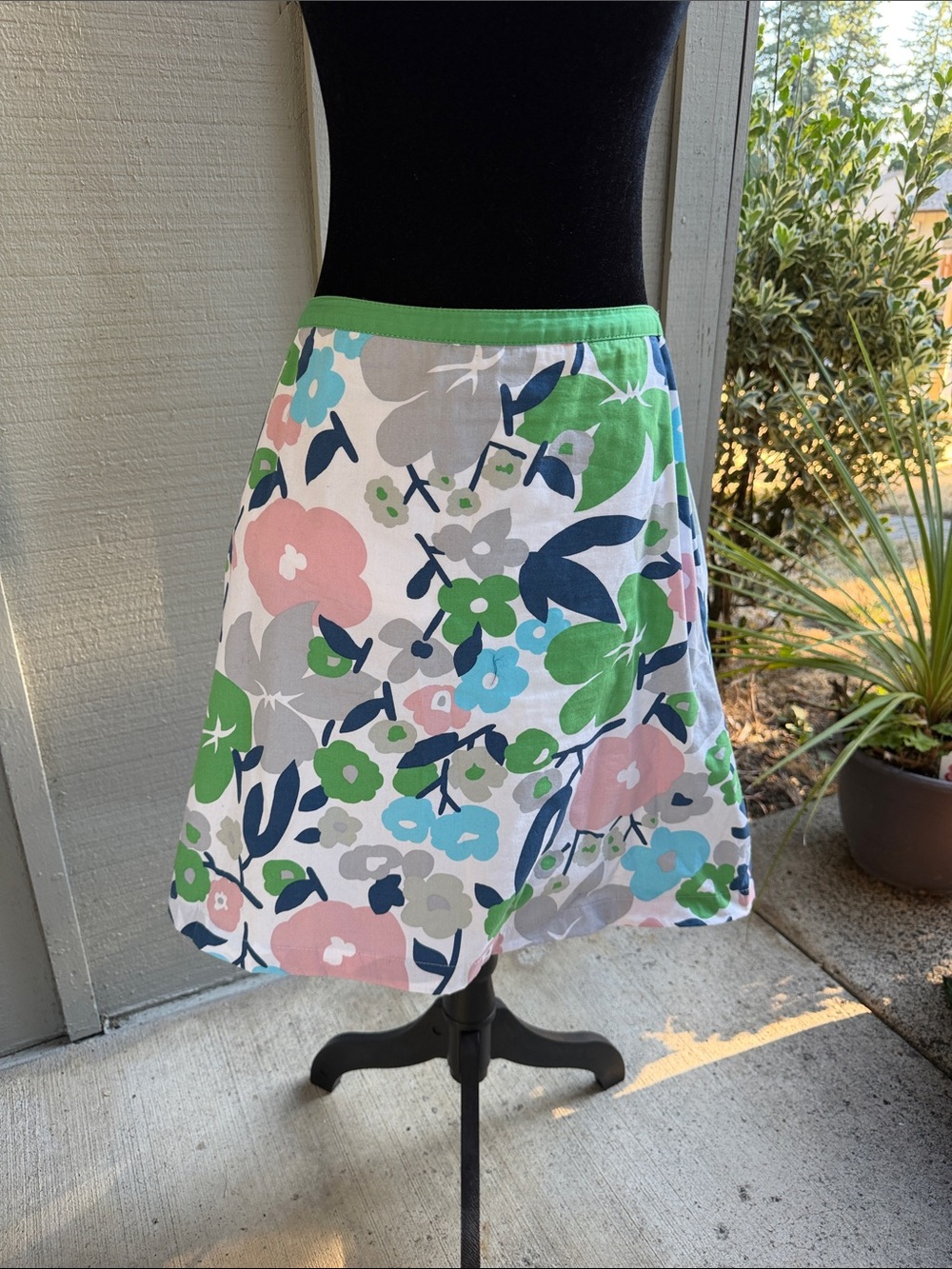 Boden Floral Circle Skirt in White, Green, Pink & Blue